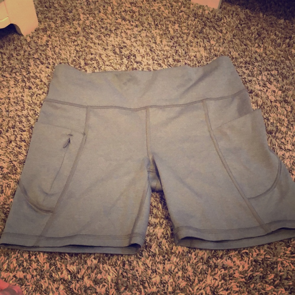 Athleta All In 7” Shorts - Never Worn